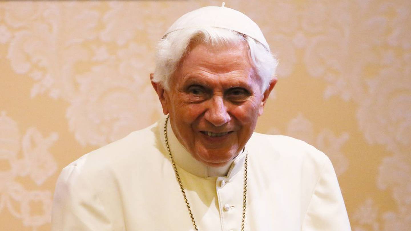 Benedicto XVI: distintas reacciones por la muerte del papa emérito