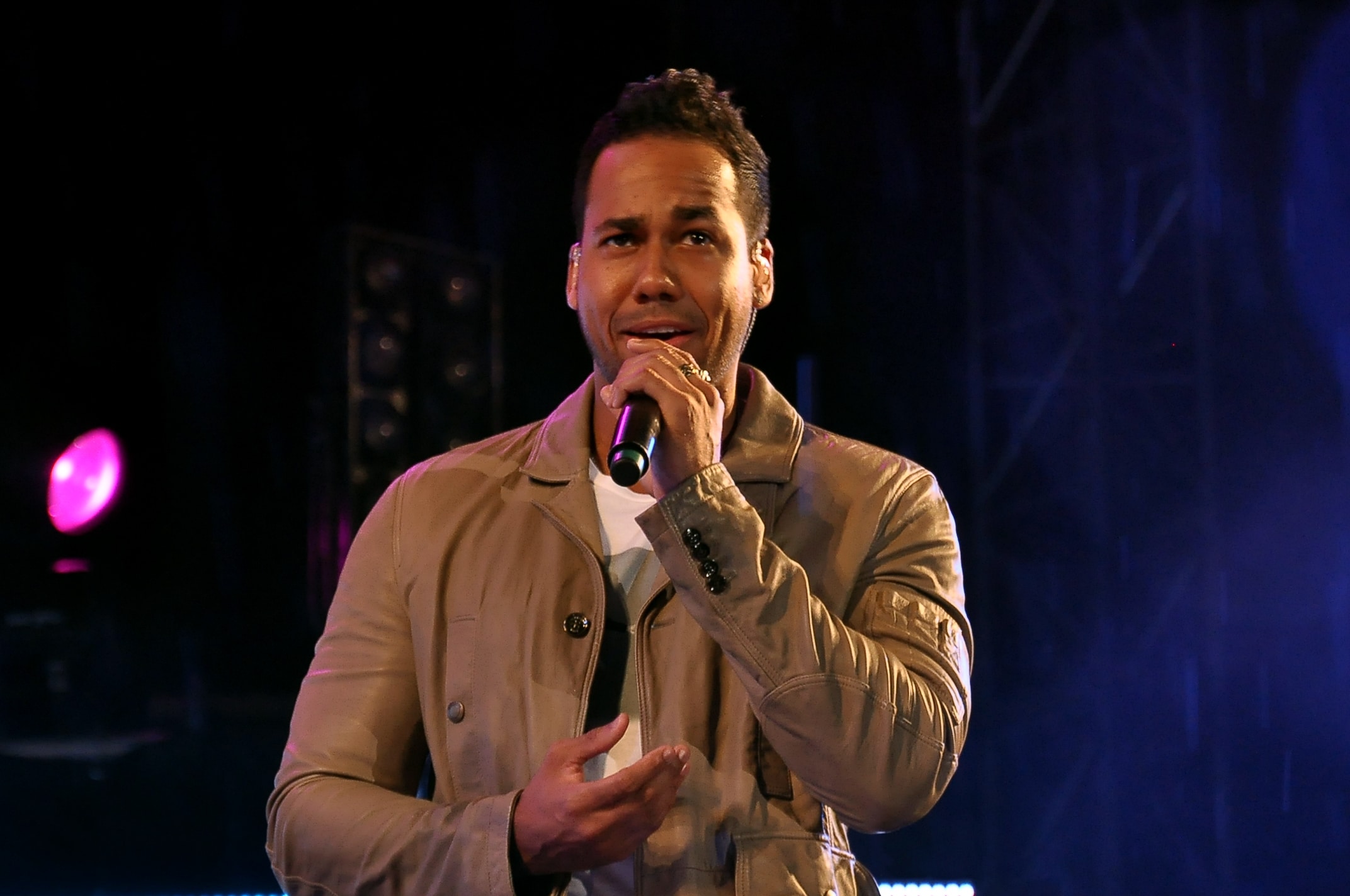 Romeo Santos desveló a Caracas y la convirtió en una 