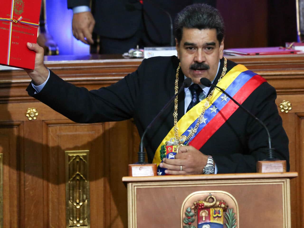Presidente Maduro ofrece su memoria y cuenta a la nación este #12Ene