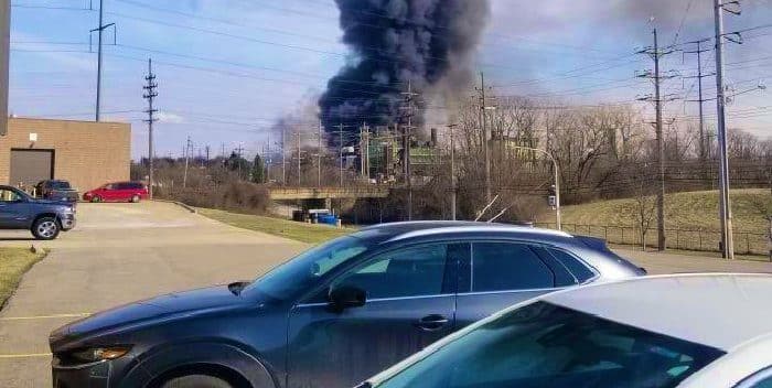 Explosión en una fábrica de metal en EEUU deja varios heridos
