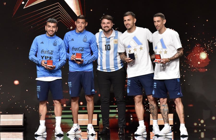 ¡Continúa la fiesta de los campeones! De esta manera Conmebol homenajeó a Argentina