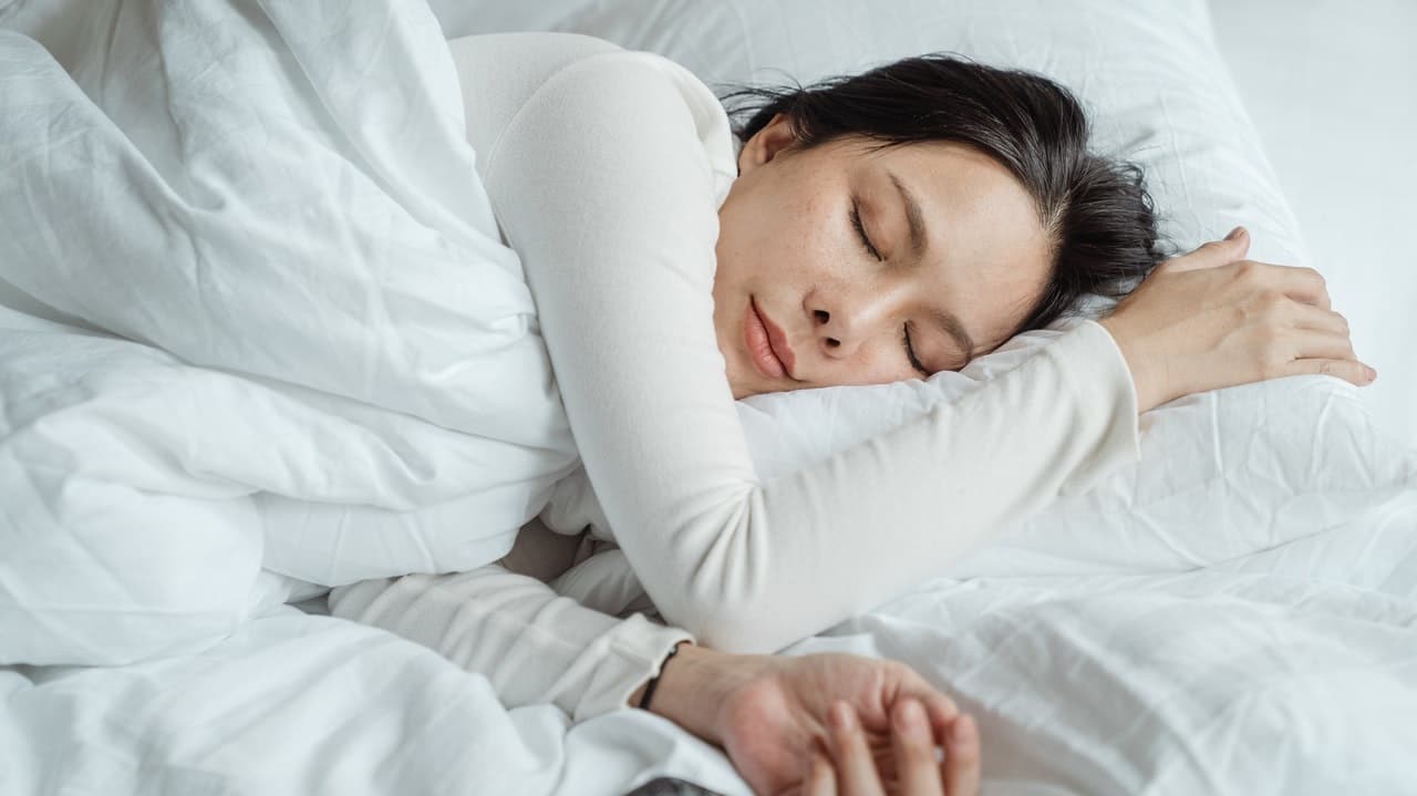 ¿Sabes cuánto necesitas dormir? El mito de las ocho horas diarias