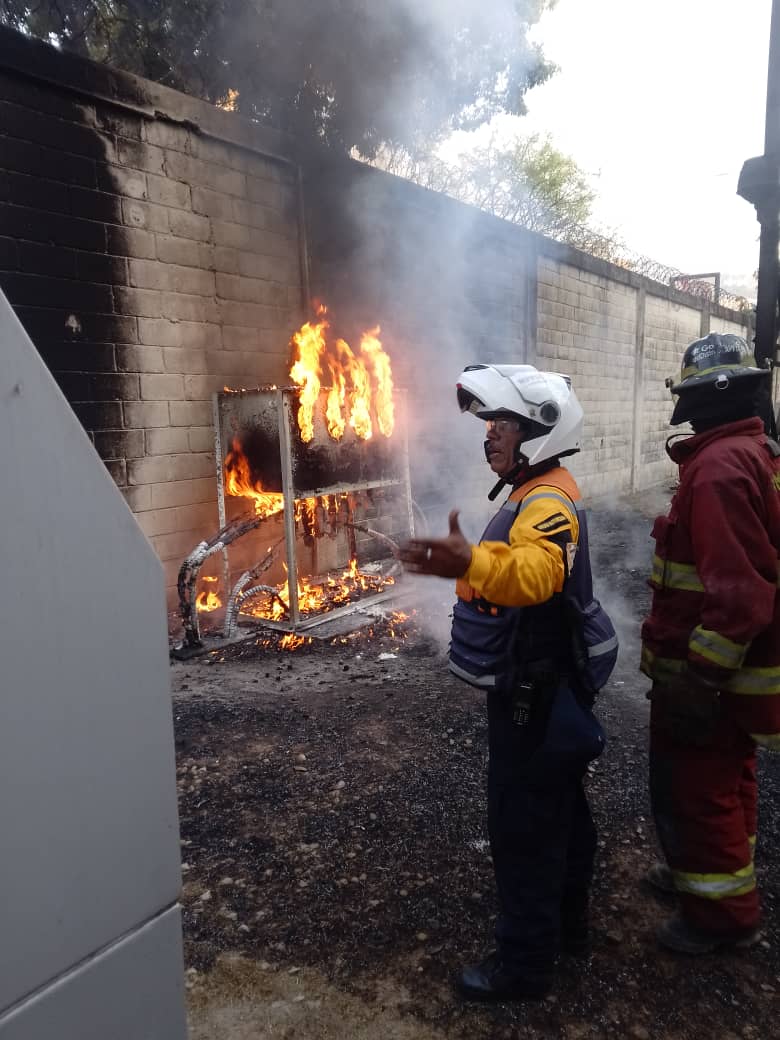 Incendio en subestación de El Cafetal deja sin electricidad a varias zonas de Baruta | Diario 2001