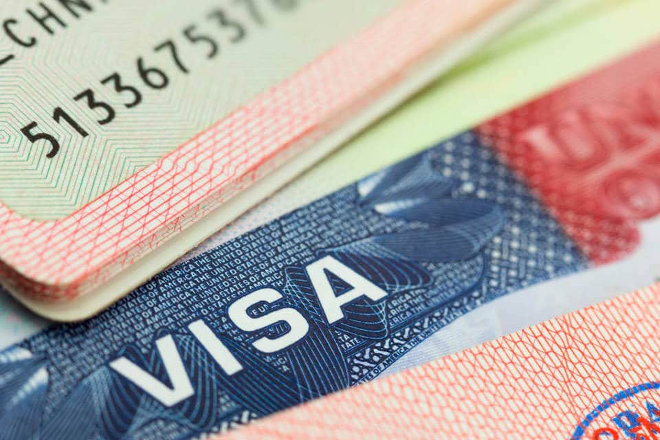 Visa EEUU: Hasta esta edad los mejores no deben asistir a la entrevista consular