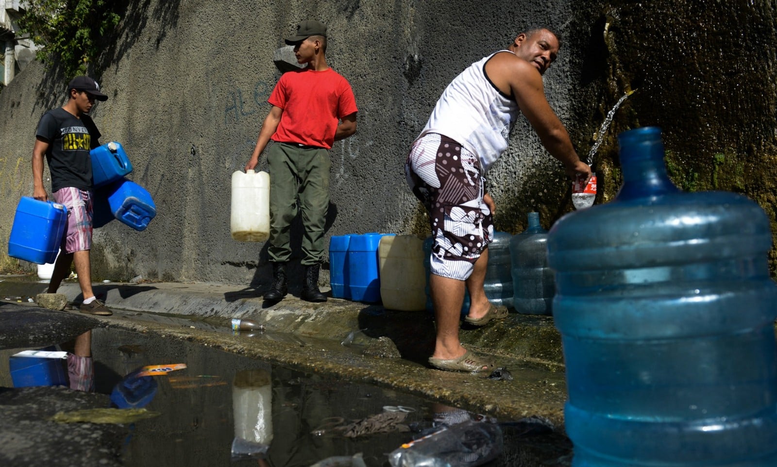 El agua en Venezuela, una situación al límite