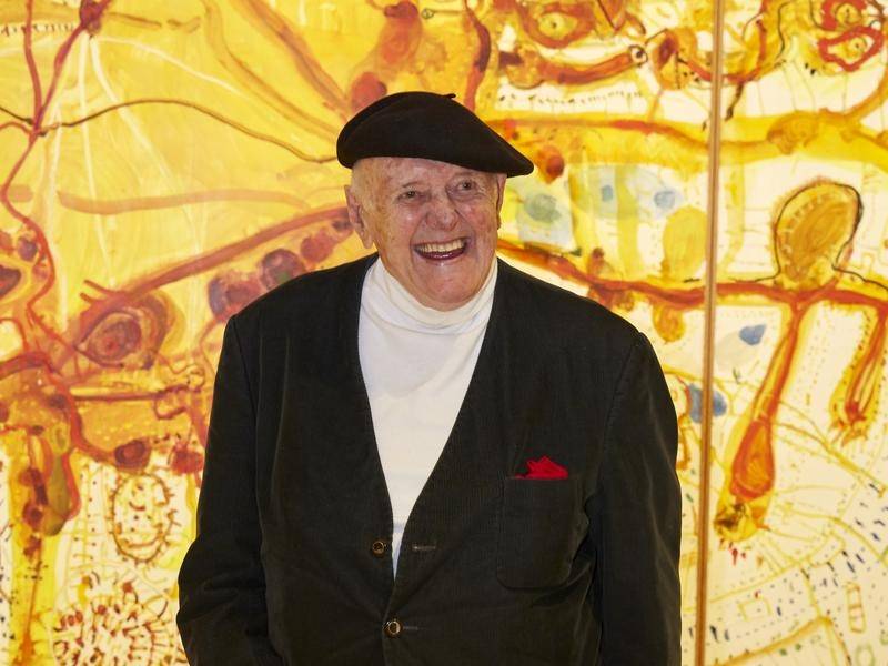 ¡Nos deja el hombre del Encuentro Español! Fallece a los 95 años el pintor John Olsen