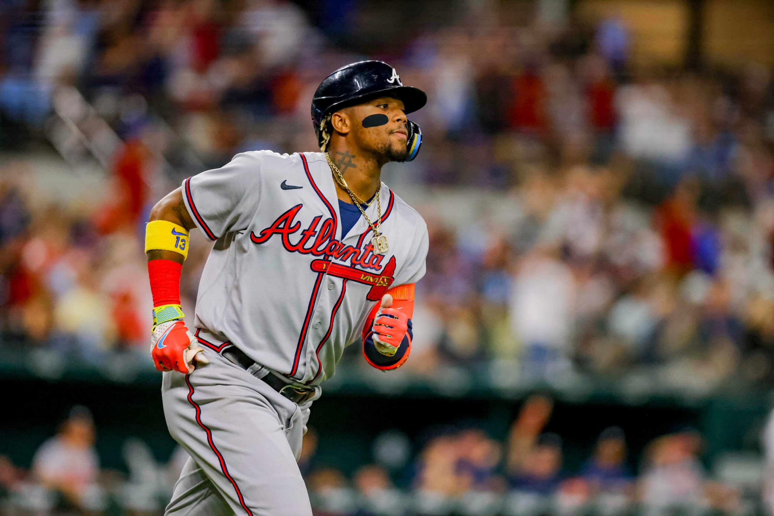 ¡No lo para nadie! Ronald Acuña Jr. conecta otro jonrón y vive esta racha