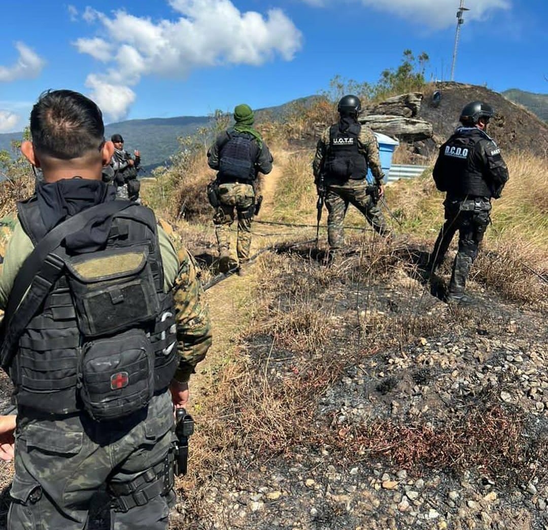 Caen tres integrantes de banda paramilitar en enfrentamiento con la PNB