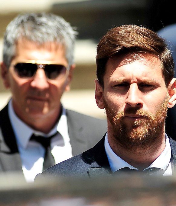 Pero bueno ¿Y entonces? ¿Messi va o no va al Barcelona? Hay información cruzada en torno a «La Pulga» | Diario 2001
