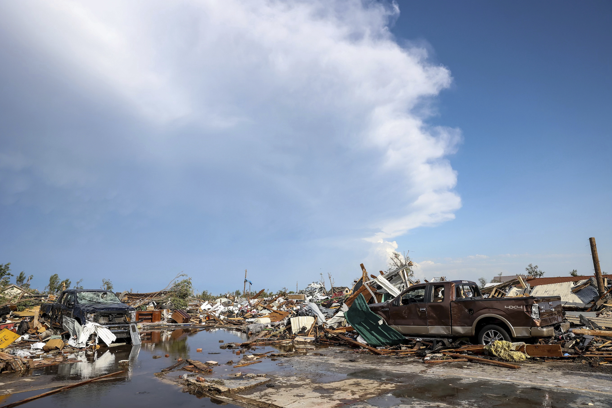 Varias víctimas deja paso de un tornado al norte de Texas en EEUU