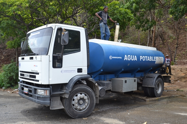 ONG revela costo sobre distribución de agua potable en Caracas y Miranda