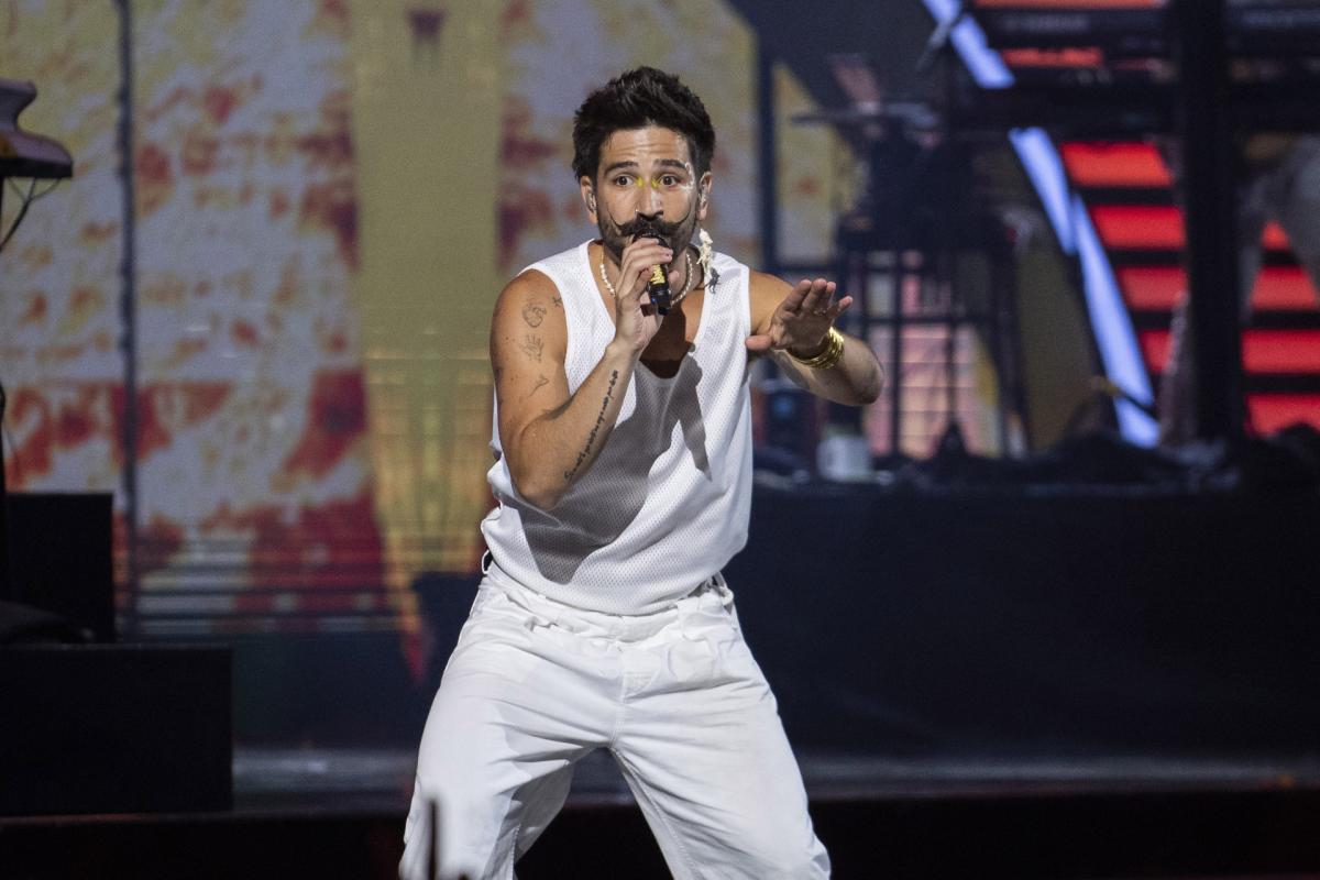 Camilo se unirá con otros artistas para los Premios Juventud