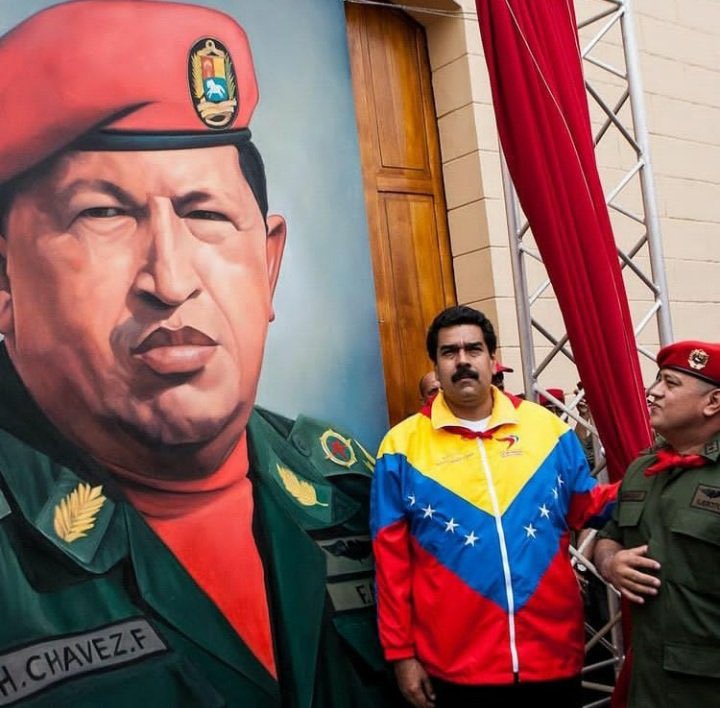 Autoridades dedican mensajes a Hugo Chávez por su natalicio