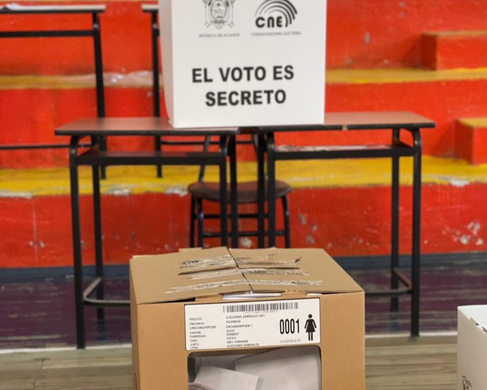 Ecuador aprueba repetir elecciones legislativas en el exterior