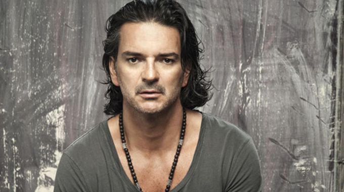 ¡Entérese! Suspenden conciertos de Ricardo Arjona en Argentina