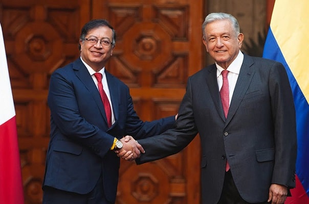 Gustavo Petro se reúne por primera vez con el presidente de México