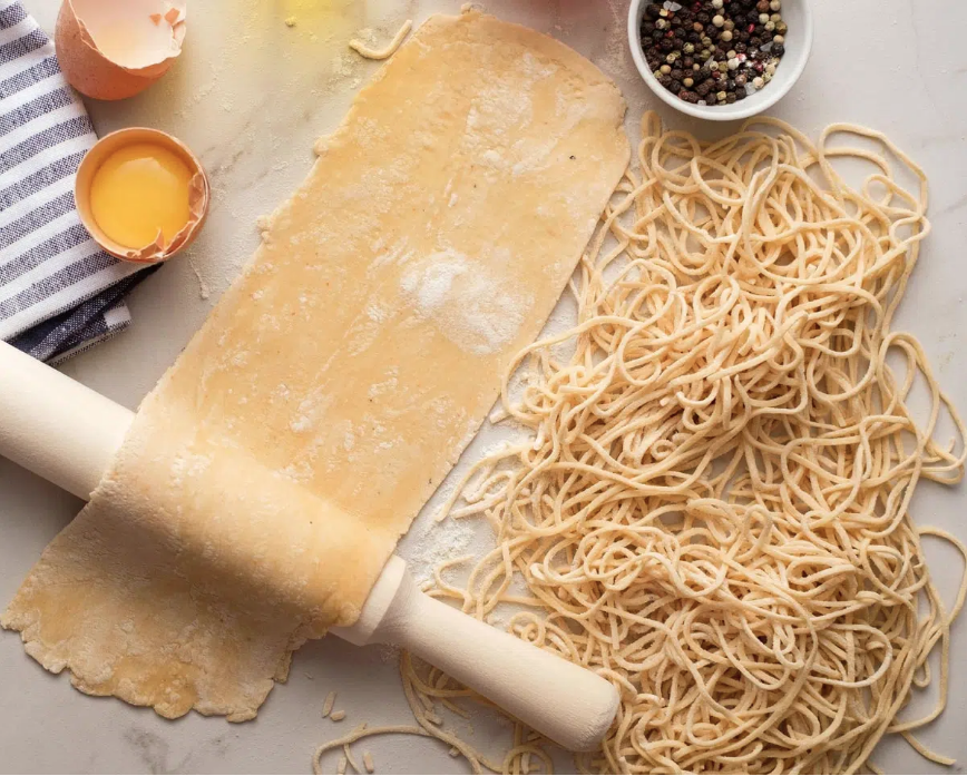 Celebra el Día Mundial de la Pasta haciendo tu pasta fresca