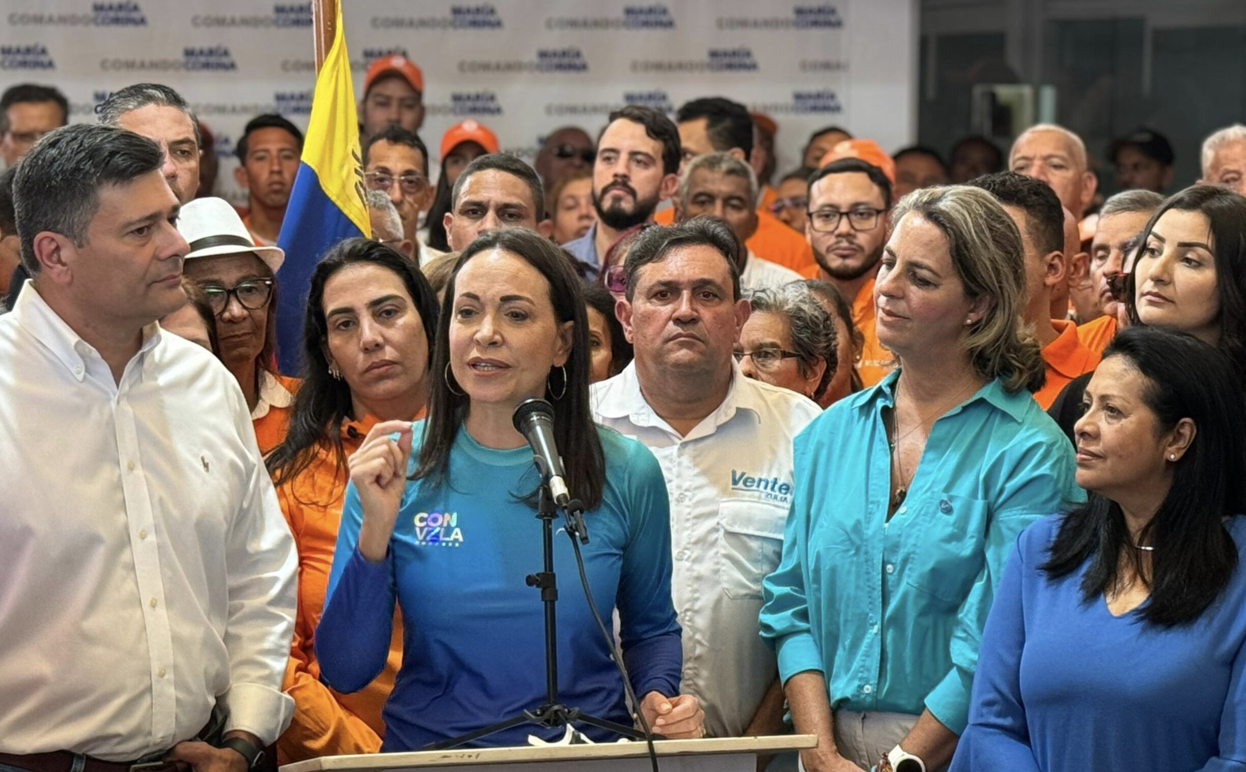AHORA: María Corina Machado reacciona al apoyo de VP a su candidatura