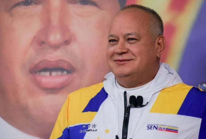 Diosdado Cabello sobre inhabilitados: No vas ni que te vistas