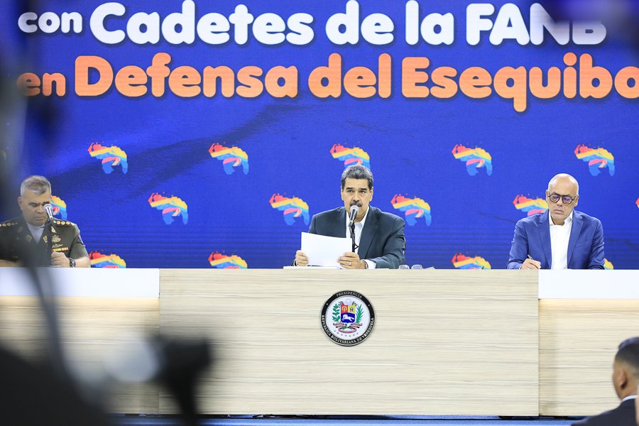 Maduro ratifica el Acuerdo de Ginebra para solventar disputa por el Esequibo