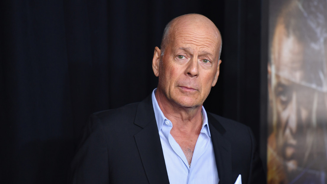 Esposa de Bruce Willis admite responsabilidad en el estado de salud del actor