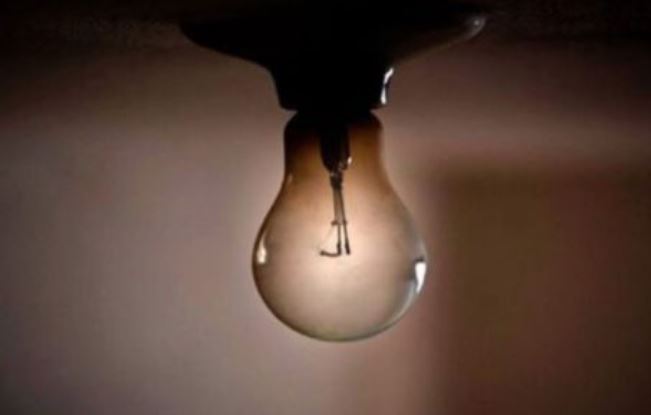 EEUU | Casi medio millón de personas están sin luz en Texas