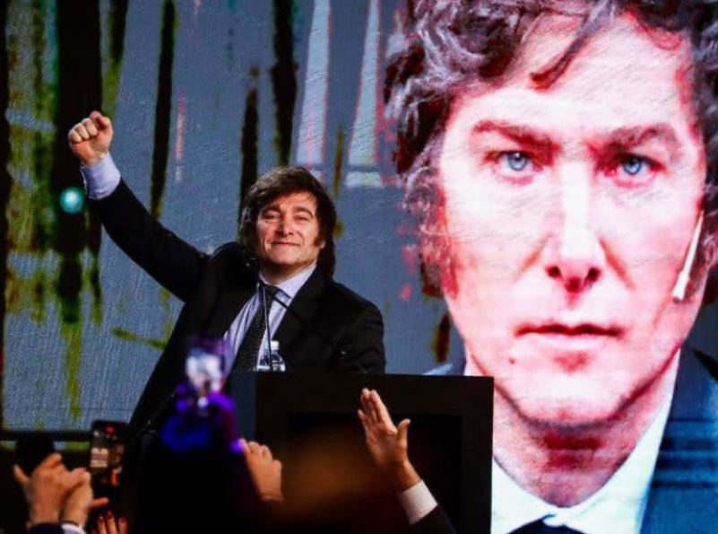 A falta de resultados oficiales, todo apunta a Milei como el nuevo presidente de Argentina