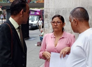 Madre de John Álvarez reacciona tras su liberación