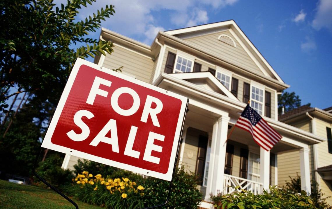 Conozca por qué es mejor alquilar que comprar casa en EEUU