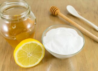 Bicarbonato y miel para eliminar manchas y arrugas