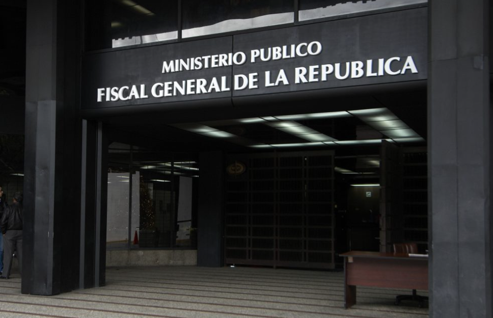 Fiscal General anuncia aprehensión de exdirectora de la Defensoría del Pueblo