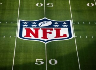 NFL: Leyenda de los Steelers compara a Kenny Pickett con Brock Purdy