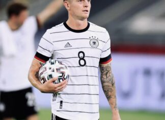 Fútbol: Toni Kroos regresa a la selección alemana