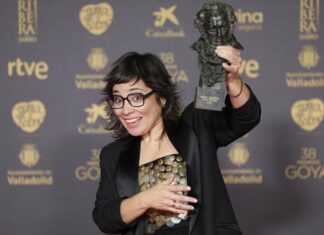 La directora venezolana Claudia Pinto gana su primer Goya
