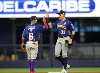 Venezuela gana a Curazao y pasa a finales en la Serie del Caribe