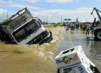 Intensas lluvias y deslizamientos por impacto de El Niño dejan seis fallecidos en Ecuador