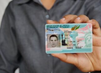 EEUU | Las tres normas que establece Uscis para quienes reciben la Green Card (+Detalles)