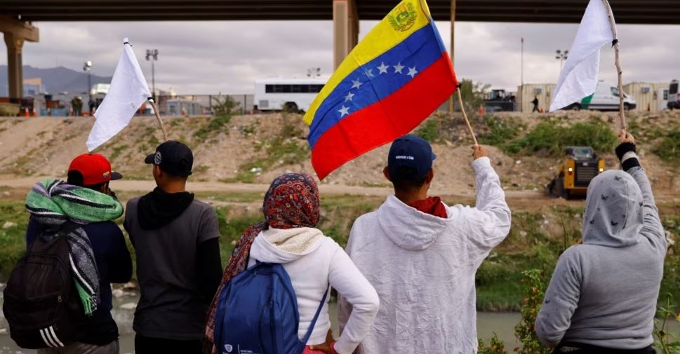 México establece convenio para dar empleo a venezolanos