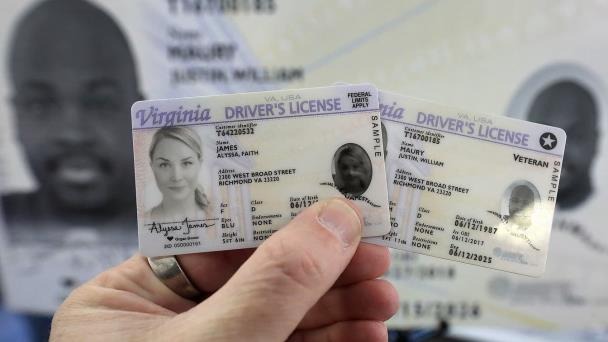 ¿Los menores de edad pueden solicitar el Real ID en California?