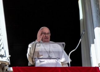 Escándalo por rezos de sacerdotes para que el Papa 