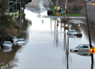 California: Bajo alertas de inundaciones y evacuaciones por tormentas #18Feb