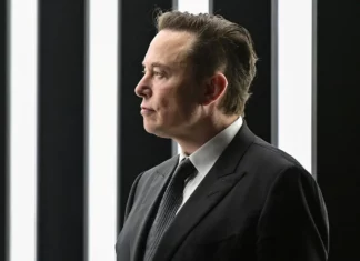 Elon Musk lanza advertencia sobre WhatsApp (+Detalles)