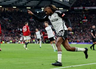 El gol de la victoria de Iwobi que sorprendió al Manchester United (+Video)