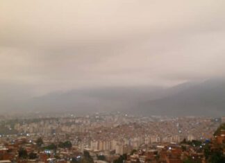 Lluvias causan estragos en Caracas este #7Feb