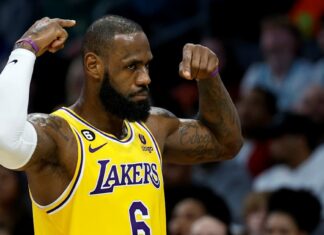 NBA: Los Lakers se imponen a San Antonio en el regreso de LeBron James