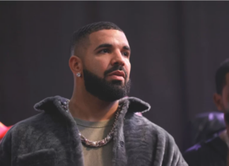 Pillan a Drake con la camisa del clásico mundial de béisbol venezolano (+Fotos)