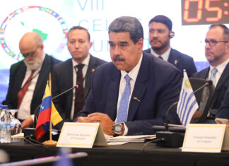 Maduro invita a la Celac y la ONU como observadores en las próximas elecciones