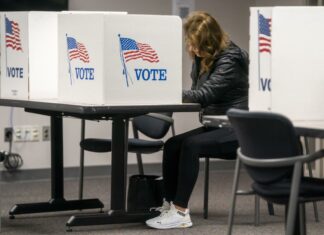 Condado de Ohio anuncia cambios en centros de votación para primarias