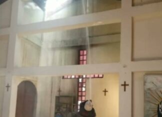 Reportan incendio en el techo de una iglesia en Guacara