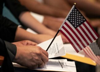 Ciudadanía EEUU: Requisitos para presentar el examen de naturalización en español